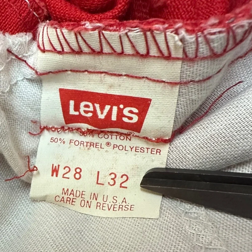 Vintage Levis Red Straight Leg High Rise Pants Made in USA White Tab W28 L32
